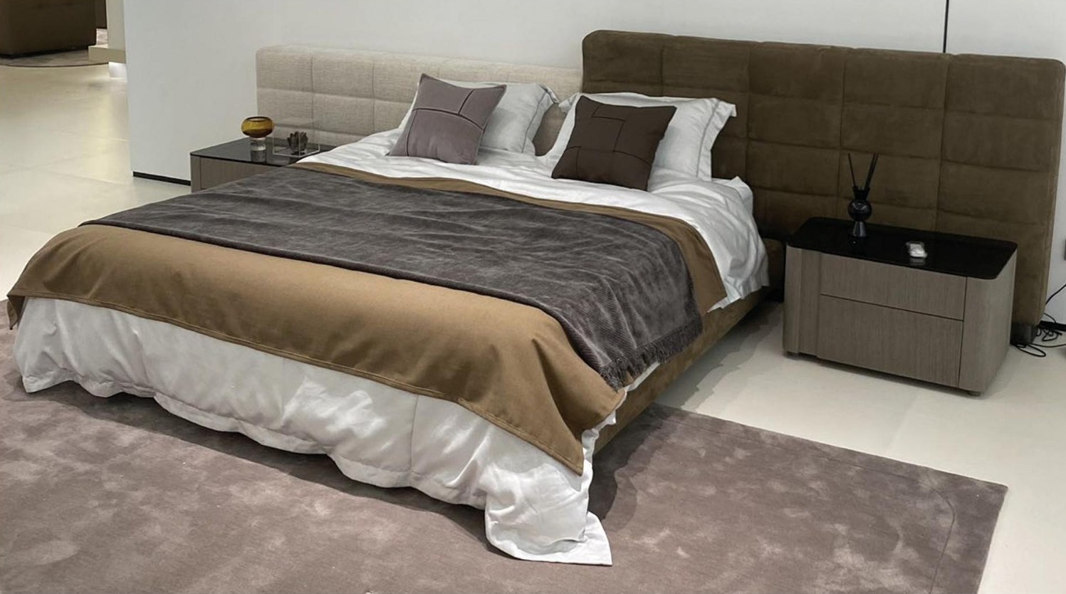 Wide Headboard Bed